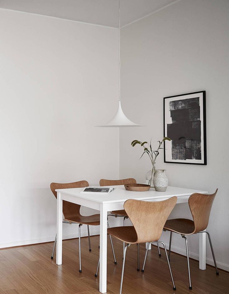 Simple home with warm accent colors Esszimmer Pinterest Accent - aktuelle trends esszimmer mobel modern Simple home with warm accent colors Esszimmer Pinterest Accent - aktuelle trends esszimmer mobel modern