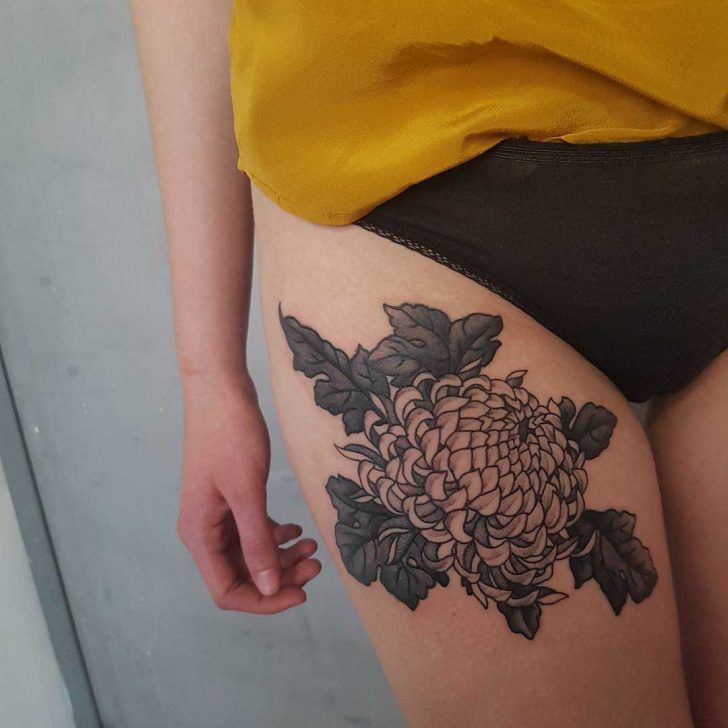 41 best Chrysanthemum Tattoo Designs Small images on Pinterest 41 best Chrysanthemum Tattoo Designs Small images on Pinterest