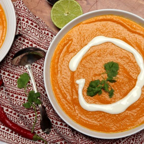 Thailändische Currysuppe Thailändische Currysuppe