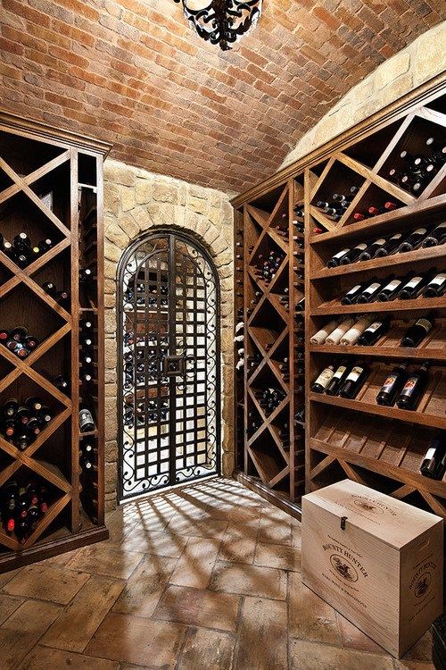 76 best Caves à vin images on Pinterest Wine cellars, Wine glass - comment installer un four encastrable dans un meuble 76 best Caves à vin images on Pinterest Wine cellars, Wine glass - comment installer un four encastrable dans un meuble