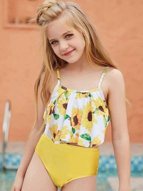 in Young bikinis chicks