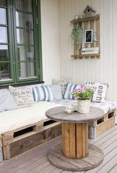 Die besten 25+ Sofa aus palletten Ideen auf Pinterest Paletten - Sofa Im Garten 42 Gestaltungsideen Fur Gemutliche Sitzecken Im Freien Die besten 25+ Sofa aus palletten Ideen auf Pinterest Paletten - Sofa Im Garten 42 Gestaltungsideen Fur Gemutliche Sitzecken Im Freien