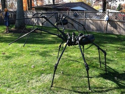 giant spider pvc legs cool there are two of themim