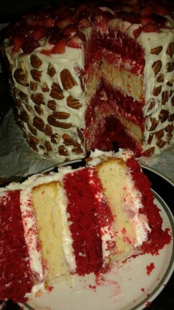 Moist And Tasty Strawberry Cake With Cream Cheese Icing Moist And Tasty Strawberry Cake With Cream Cheese Icing
