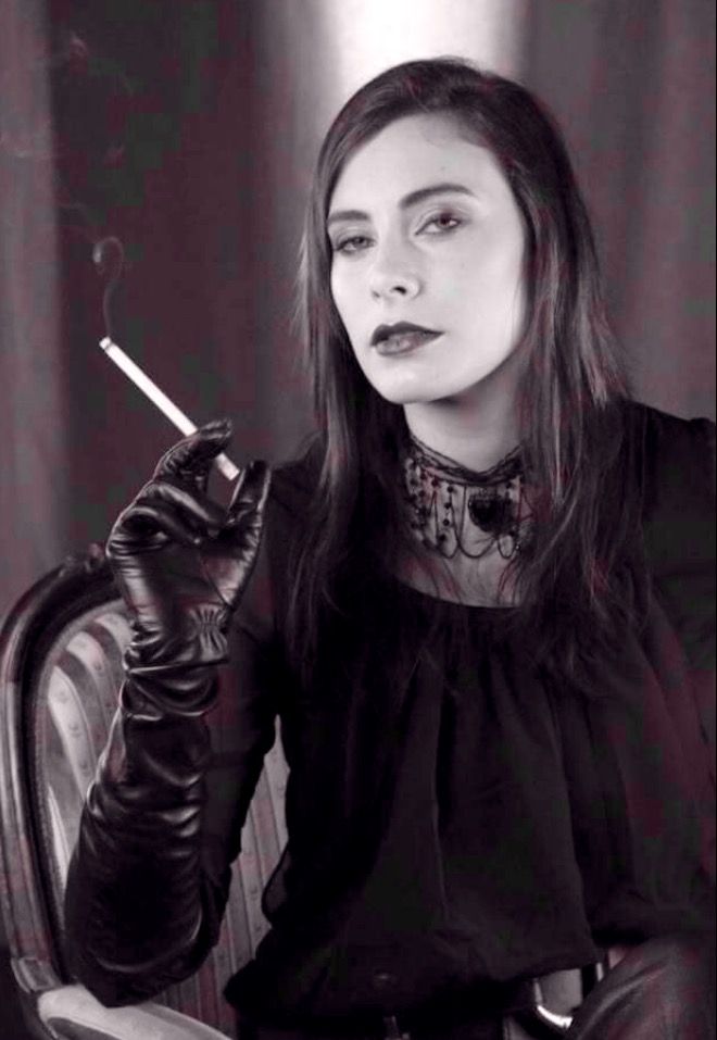 Gloves smoking Gloves smoking