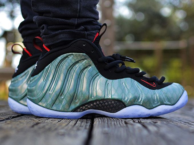 cb posite nike stash