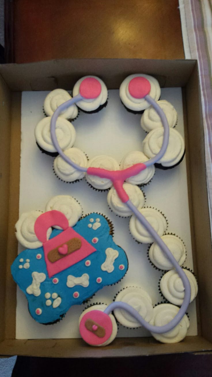 Doc Mcstuffins Cake And Cupcake Toppers Doc Mcstuffins Cake And Cupcake Toppers