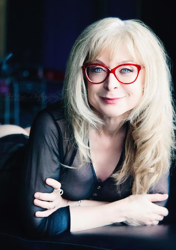 Blonde Deutsch Porn Hausfrau steht auf schwarzen Jung Schwanz Blonde Deutsch Porn Hausfrau steht auf schwarzen Jung Schwanz