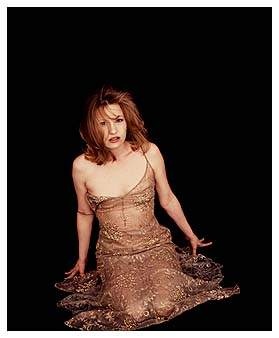 Joey Lauren Adams sexy Bilder
