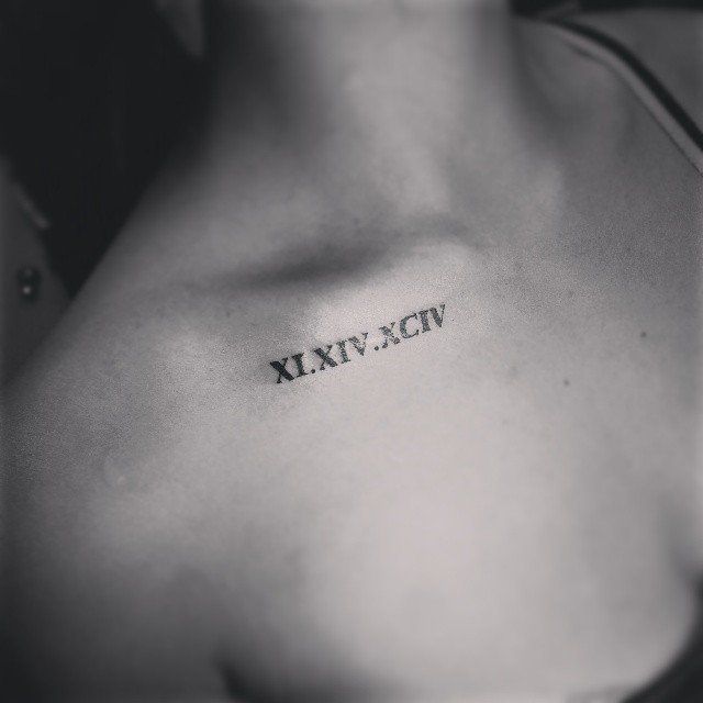 Tattoo schlüsselbein schmerzen