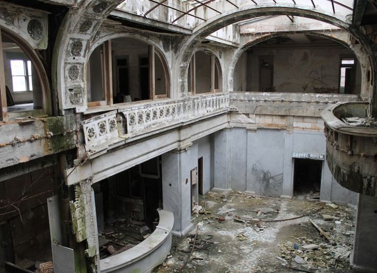 17 Best Abandoned Hotels Thru Out The World Images On Pinterest 21 Eerily Captivating Photos Of Abandoned Hotels Throughout The World Hotel Pines Pine Bluff Arkansas