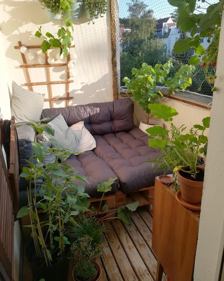 #palettensofa #palettenmöbel #balkon #balkonien #bal... -