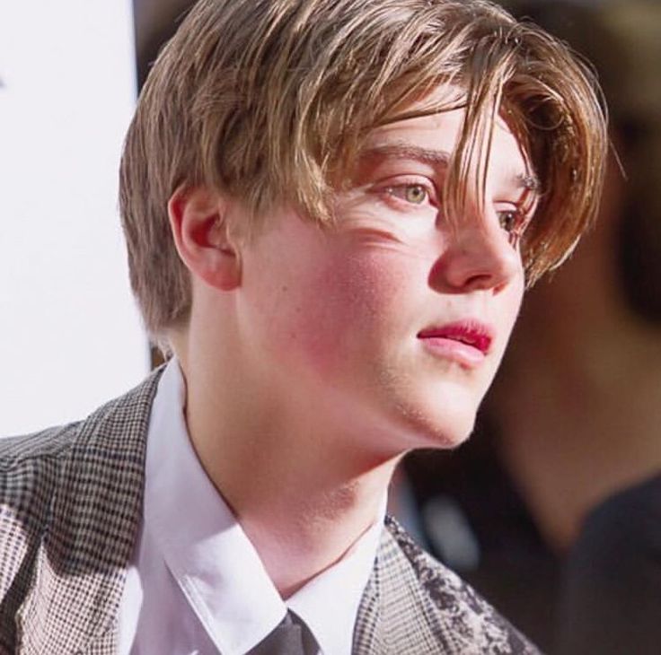 ruel cute white boys cute guys singer ruel cute white boys cute guys singer