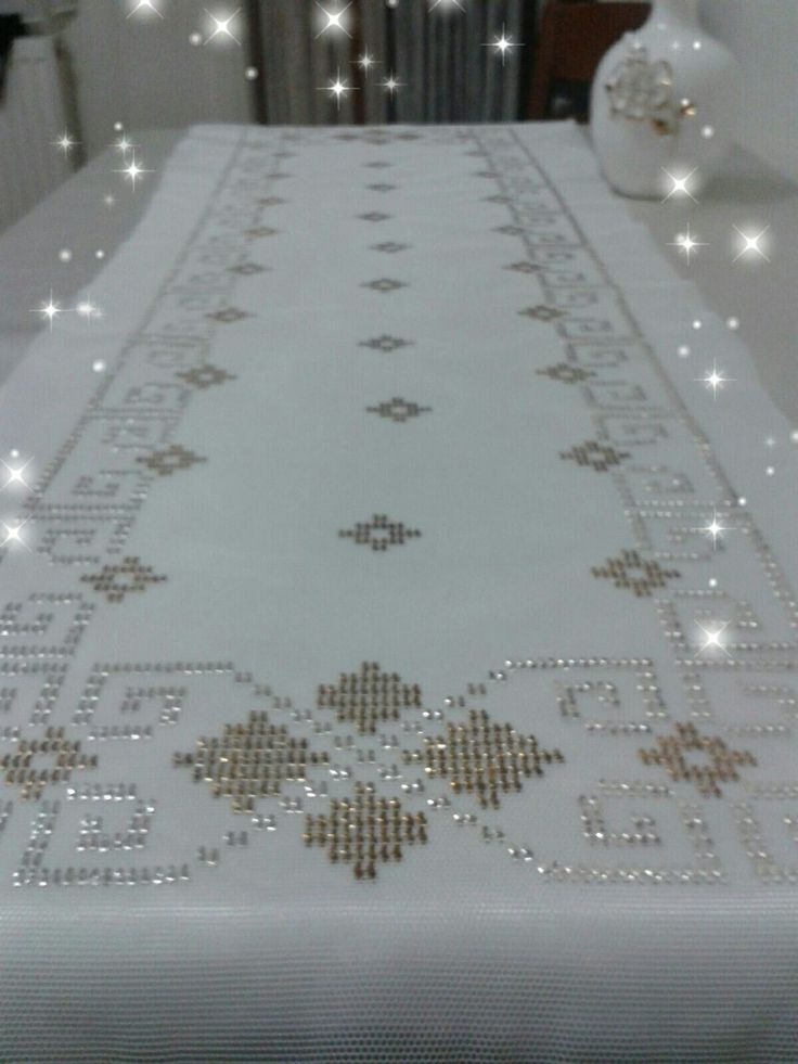 Dekoratif Tel Kirma Salon Ortuleri Tel Sarma Zanaati Elde Nakis Elisi Kosesi Dekoratif Tel Kirma Salon Ortuleri Tel Sarma Zanaati Elde Nakis Elisi Kosesi