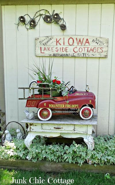 Best 25+ Garden Junk Ideas On Pinterest Garden Ladder, Primitive Junk Chic Cottage: Deck Sanctuary - Best 25+ Garden Junk Ideas On Pinterest Garden Ladder, Primitive