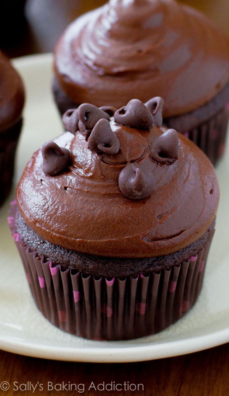 Ghirardelli Chocolate Cake Frosting Ghirardelli Chocolate Cake Frosting