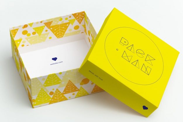 Download Gift Box Mock Up Design Big Gift Boxes Big Gifts Small Gift Boxes