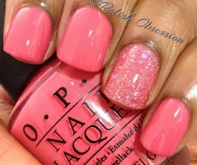 My sister has this color and everytime I go home I have to pull it out and use i…