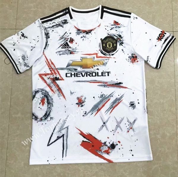 man u white jersey