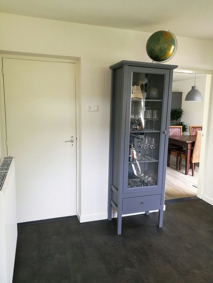 Woood kast in de keuken voor het glaswerk | Kast, Thuis ...