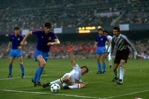 ac milan 4 steaua bucharest 0 in may 1989 at camp nou marco van basten tries to get the ball eu champions league final uefa champions league champions league