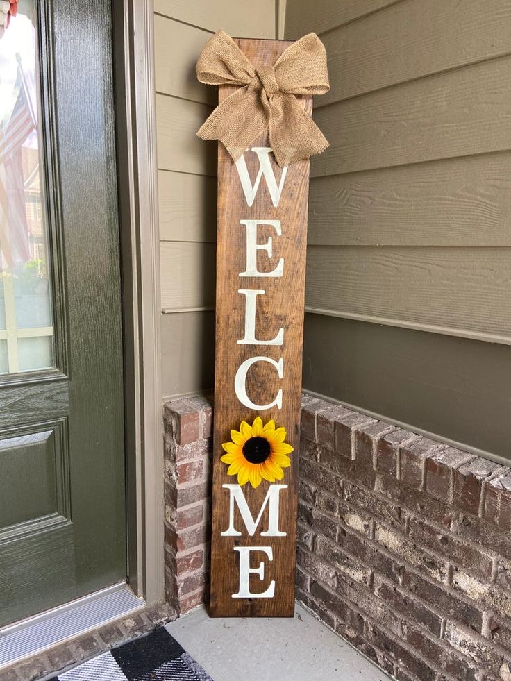 Welcome Sign with Sunflower and Bow, Porch Welcome Sign, Vertical