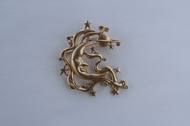 Art brooch Victorian Lady Kissing the Moon lapel pin art brooch