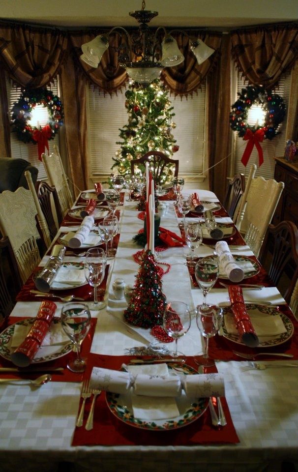 264 best Christmas Dinner Table Settings images on Pinterest ... 264 best Christmas Dinner Table Settings images on Pinterest ...