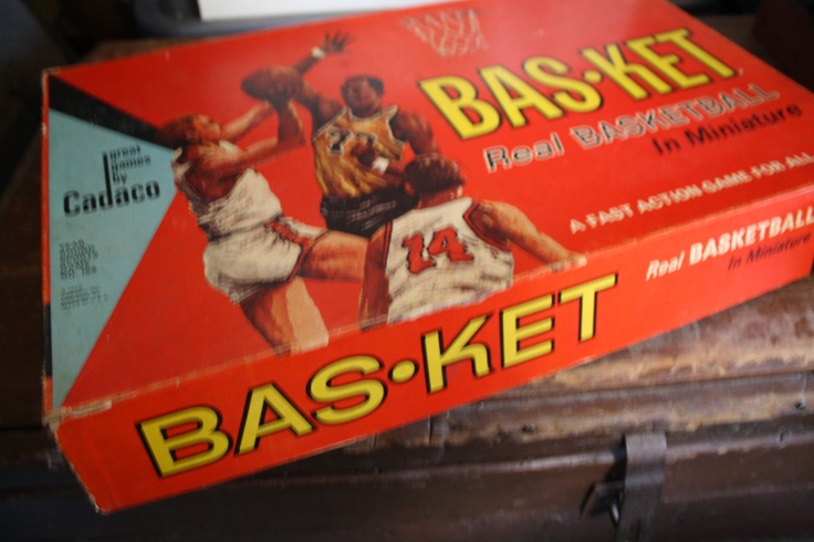 1966 Vintage BasKet Basket Basketball Sports Miniature