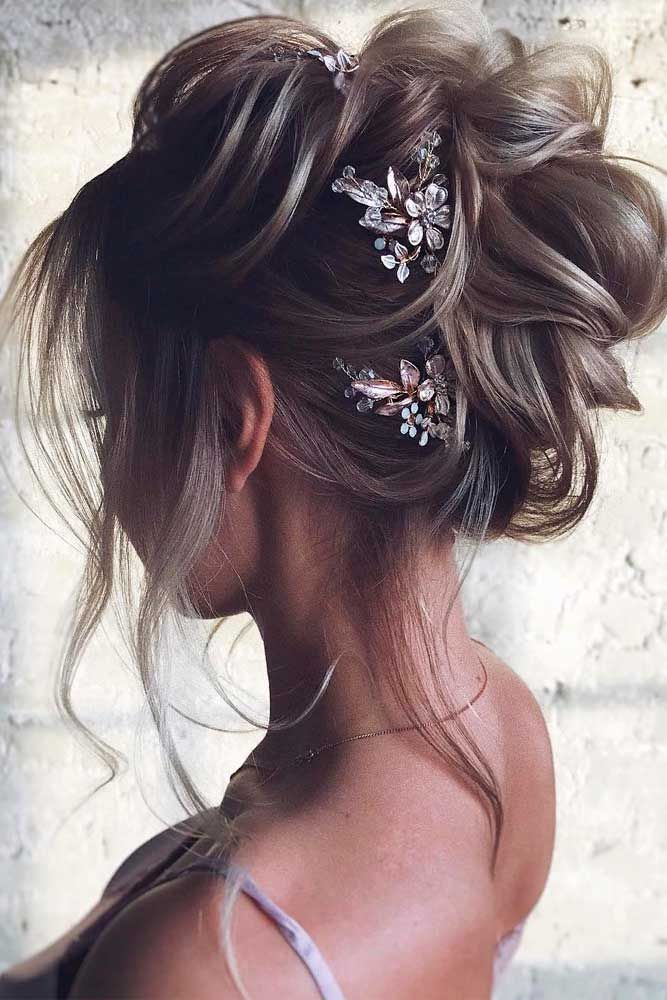 75+ Stunning Prom Hairstyles For Long Hair For 2021 | Hair styles, Prom