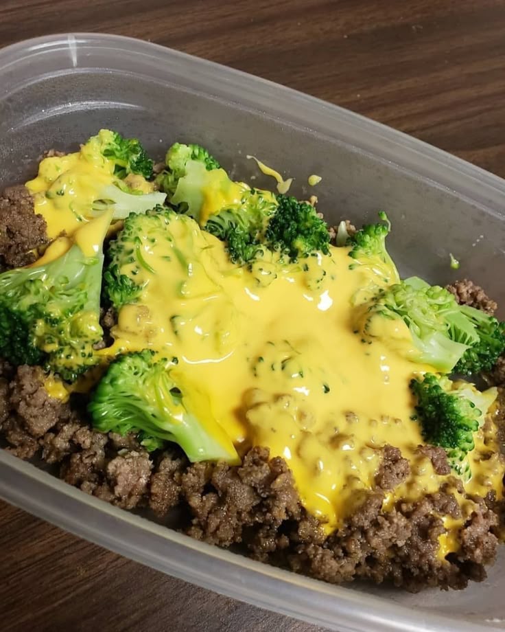 Keto Low Carb 🇺🇸 on Instagram “Cheesy broccoli with