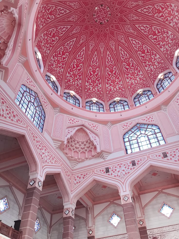 ITAP of the intricate details of the Pink Mosque in Putrajaya | Pink