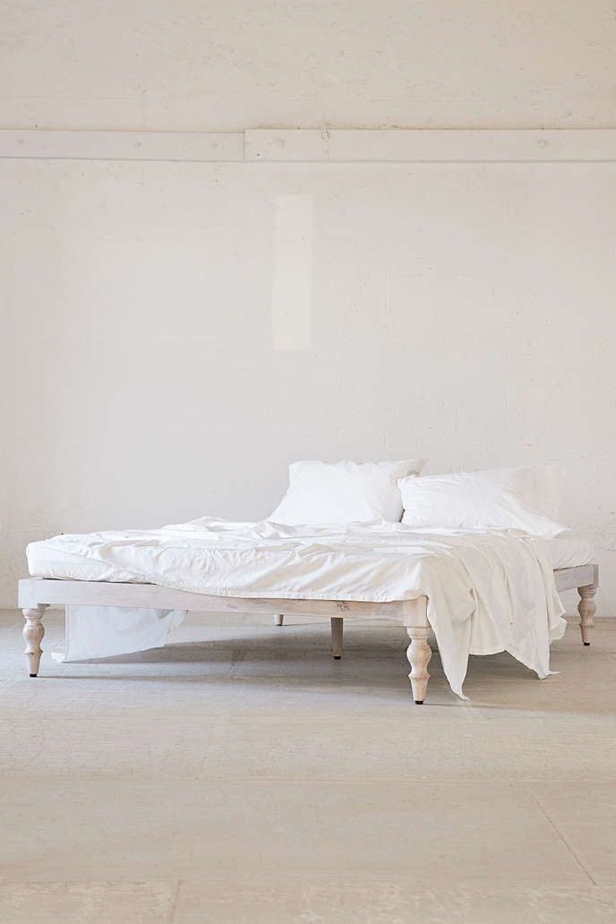 Bohemian Platform Bed | Minimalist home decor, Bed ... Bohemian Platform Bed | Minimalist home decor, Bed ... on Modern Boho Bed Frame
id=93151