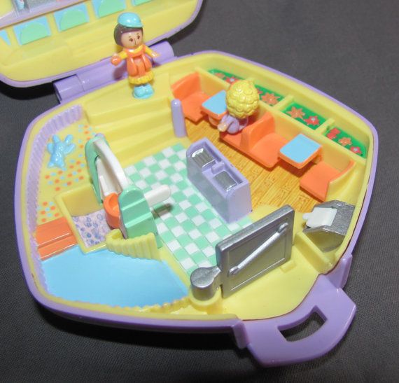 Polly Pocket Fast Food Restaurant Polly Pocket Fast Food Restaurant