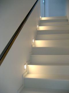 Moderne treppenhausbeleuchtung Moderne treppenhausbeleuchtung