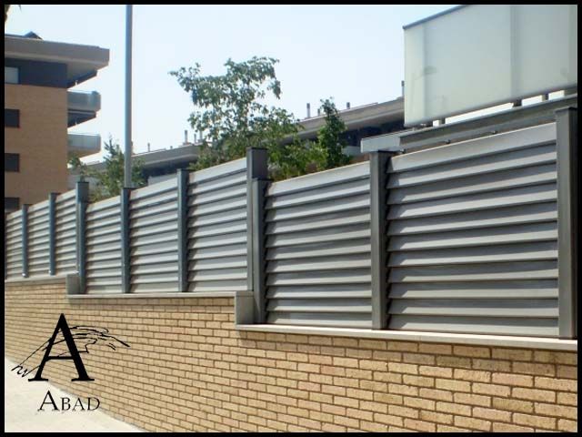 las vallas metlicas aportan a su vivienda una mayor privacidad y seguridad convirtindose as en un - Cercas Metalicas las vallas metlicas aportan a su vivienda una mayor privacidad y seguridad convirtindose as en un - Cercas Metalicas