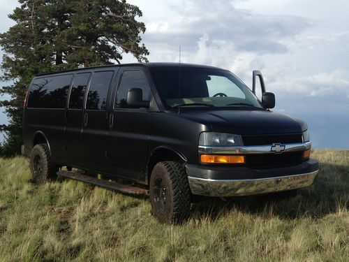Quigley 4x4 Chevy Express 2500 1999 3500 Van Series Quigley 4x4 Chevy Express 2500 1999 3500 Van Series Camper Pinterest And