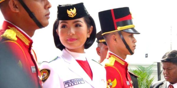 an immigration essay on independence day