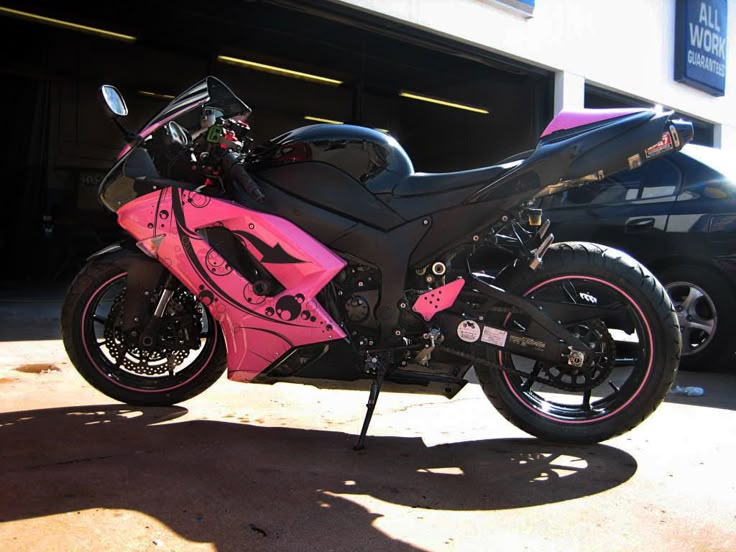 kawasaki ninja 300 pink
