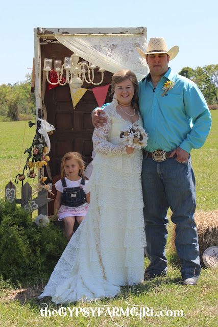 73 Best Blue Jeans Wedding Images On Pinterest Country Weddings Burlap And Lace Blue Jeans Wedding