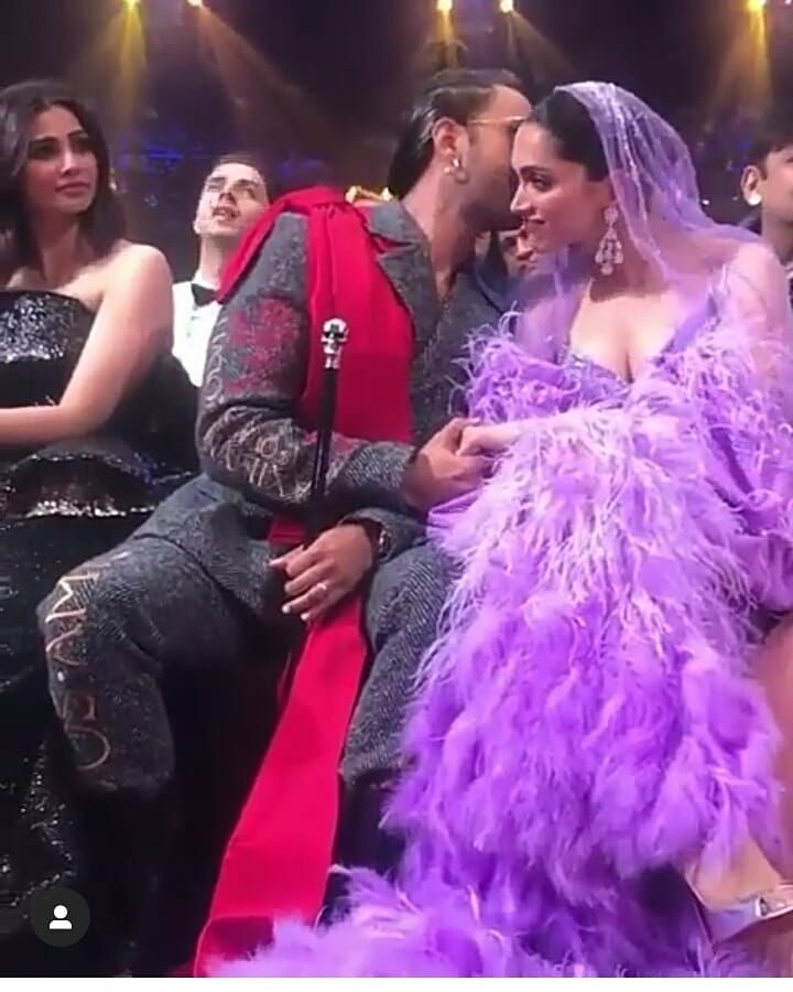 Watch Deepika Padukone And Ranveer Singh Displayed Most Scintillating Chemistry At The Iifa2019 And We Are Melting Hungryboo Ranveer Singh Deepika Padukone Rekha Actress