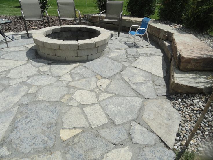 diy limestone pit pit with limestone sitting wall pits flagstone patio flagstone and walls diy limestone pit pit with limestone sitting wall pits flagstone patio flagstone and walls