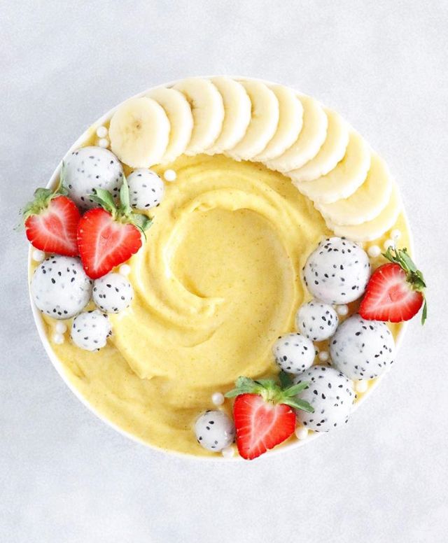 vegan banana fruit bowl