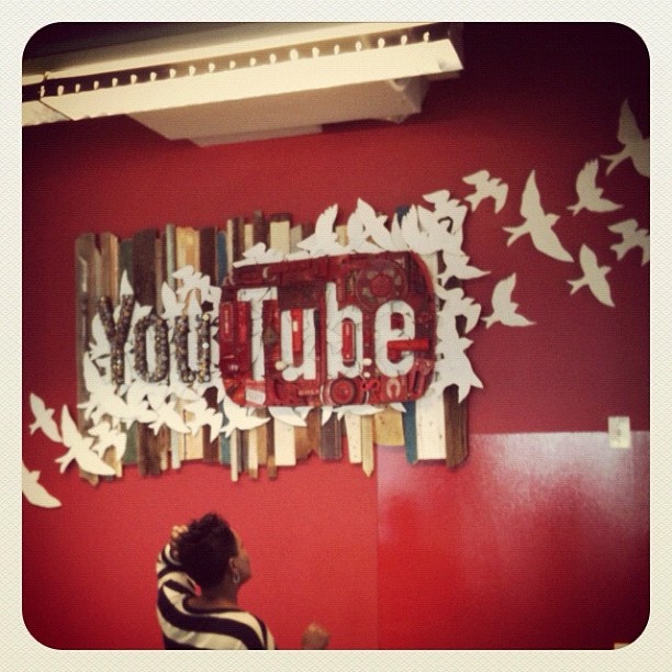 Youtube Offices 46 best creative images on pinterest | office designs Youtube Offices 46 best creative images on pinterest | office designs