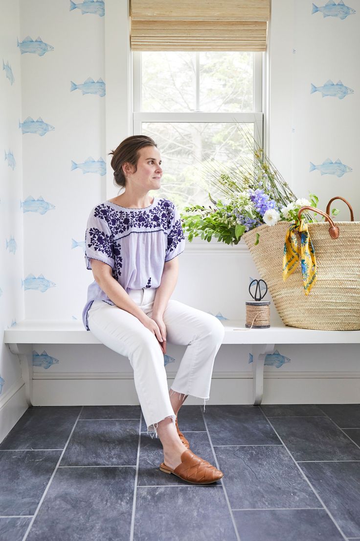 WALLPAPER - Sara Fitz | Fish wallpaper, Wallpaper, Interior styling