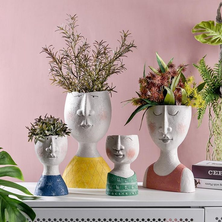 Artistic Portrait Plant Pot | Flower pots, Face planter, Family flowers