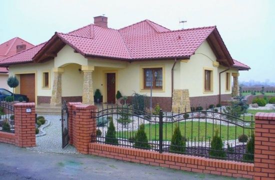 Proiect Casa 3 Dormitoare 2 Bai Cu Etaj 14 Cele mai frumoase case fara etaj - GALERIE FOTO | House styles ...
