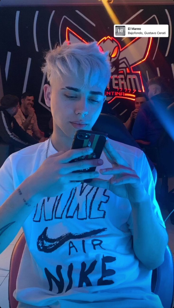 luckra en 2021 cantantes famosos cantantes bajofondo luckra en 2021 cantantes famosos cantantes bajofondo