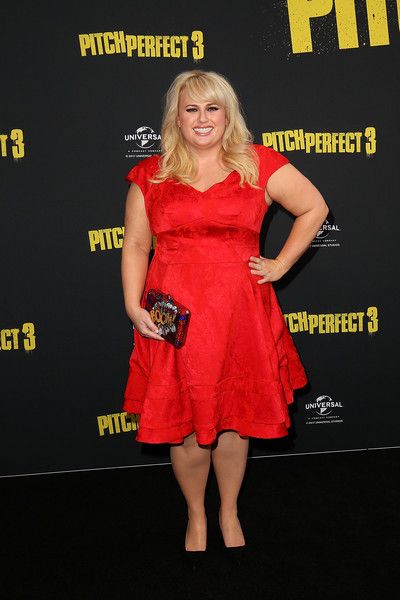 Pin On Petite Red Carpet Style