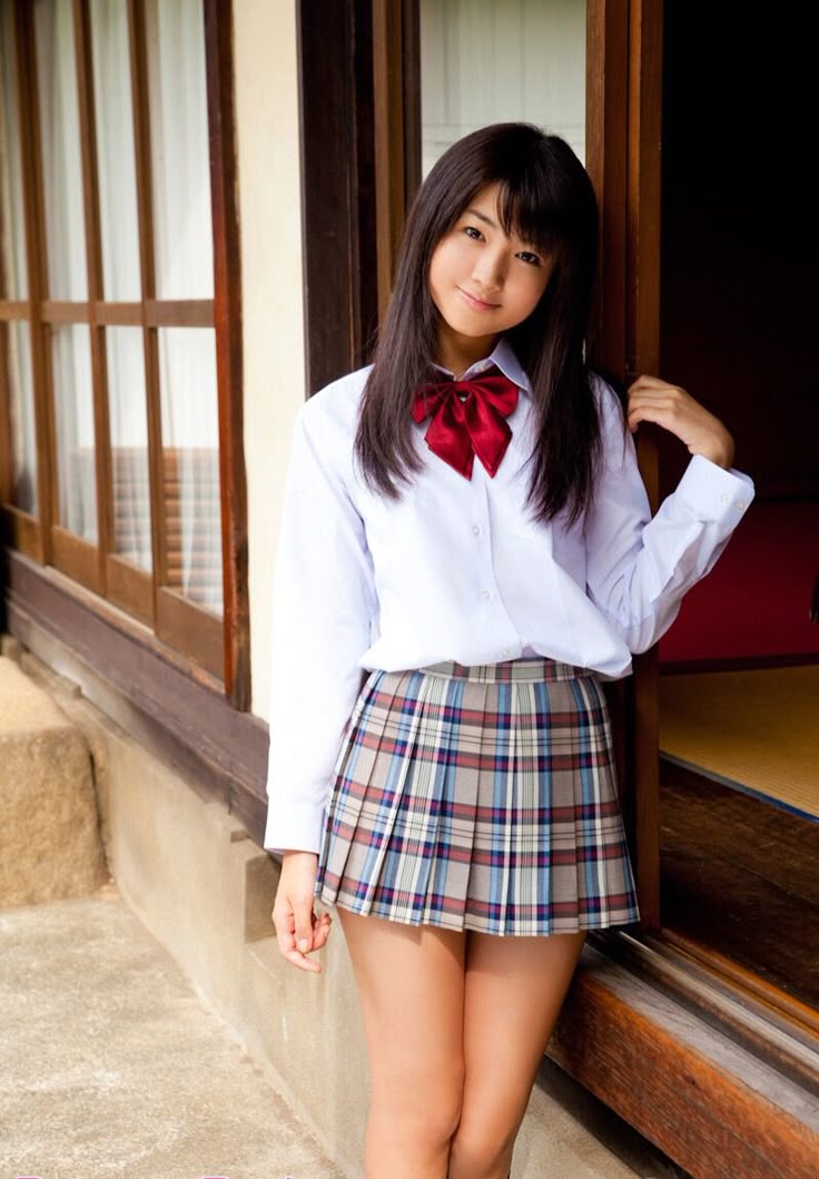 Asian schoolgirls porn